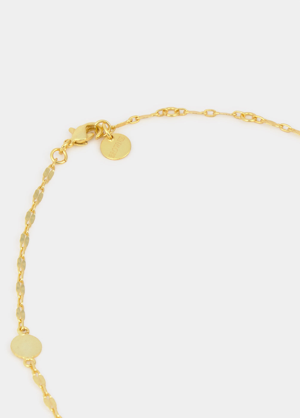 Collar colgante chapitas