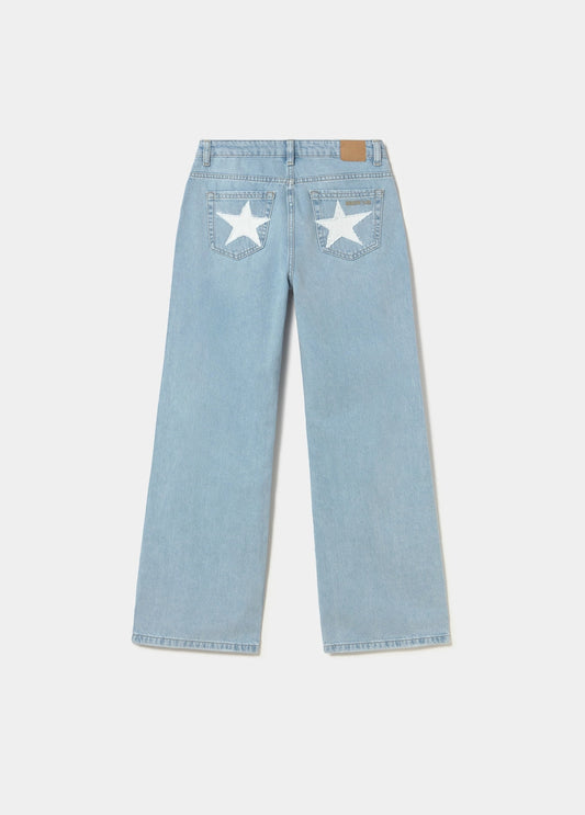 Jeans 5 bolsillos parche estrella