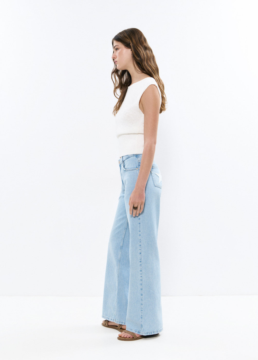 Jeans 5 bolsillos parche estrella