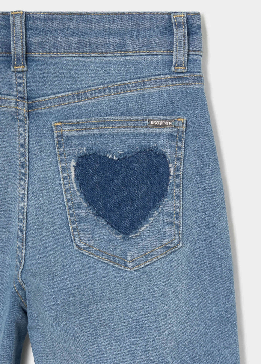 Jeans bolsillo parche