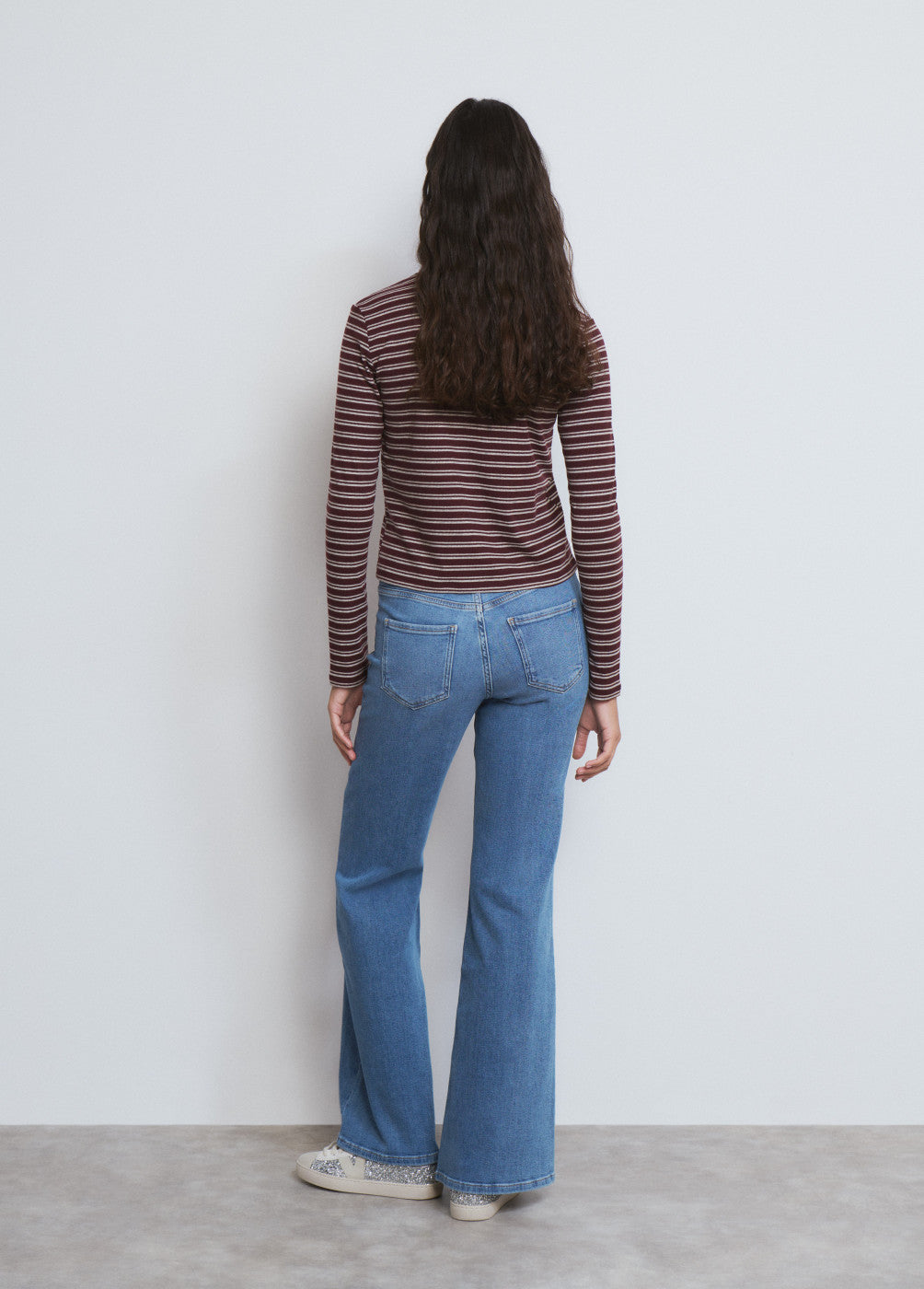 Jeans campana bolsillos frontales azul medio