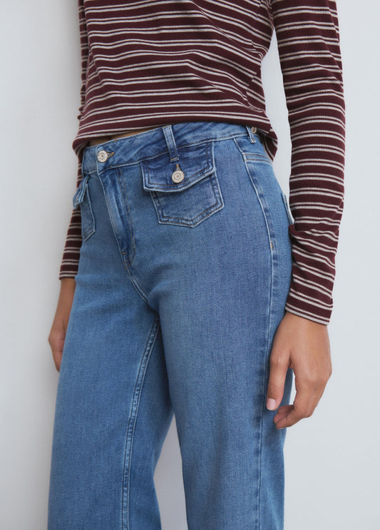 Jeans campana bolsillos frontales azul medio