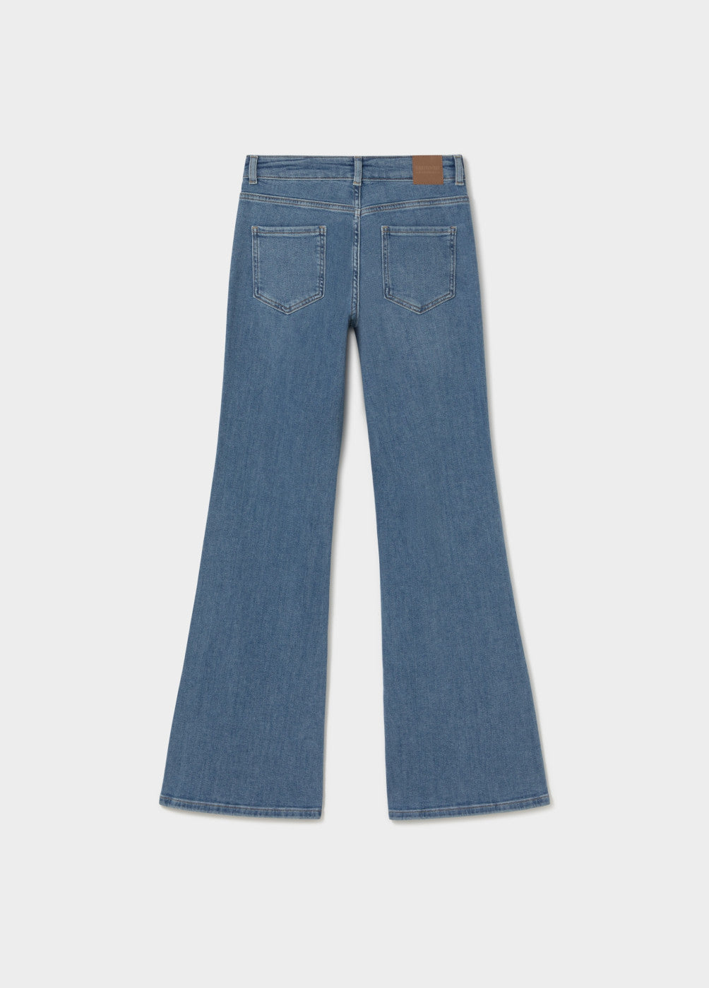 Jeans campana bolsillos frontales azul medio