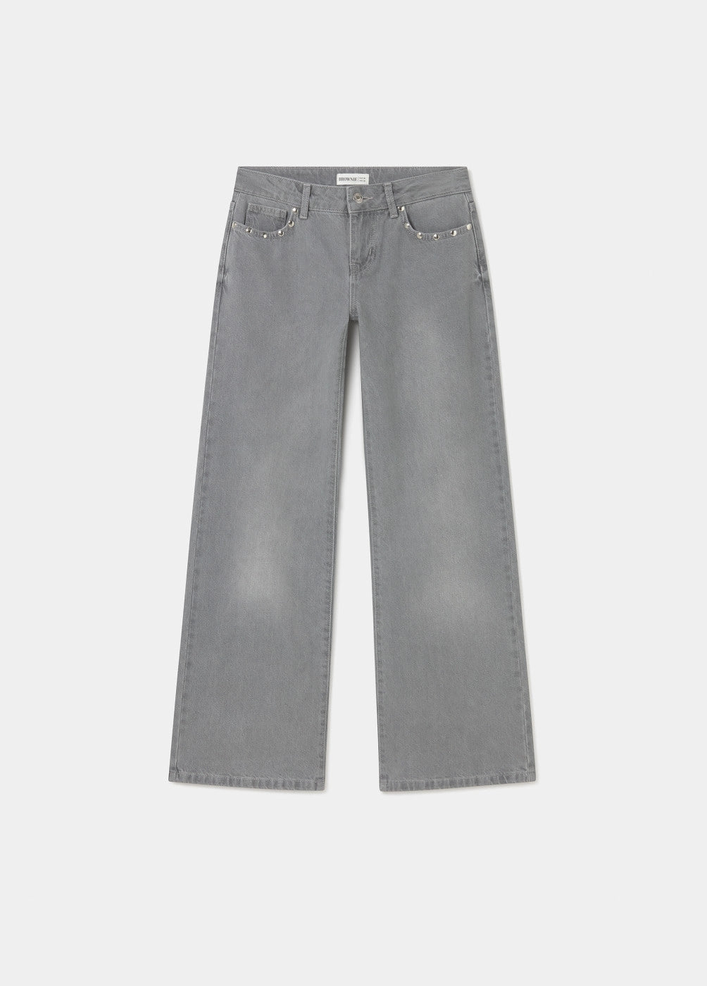 Jeans tiro bajo alas bordadas y tachas