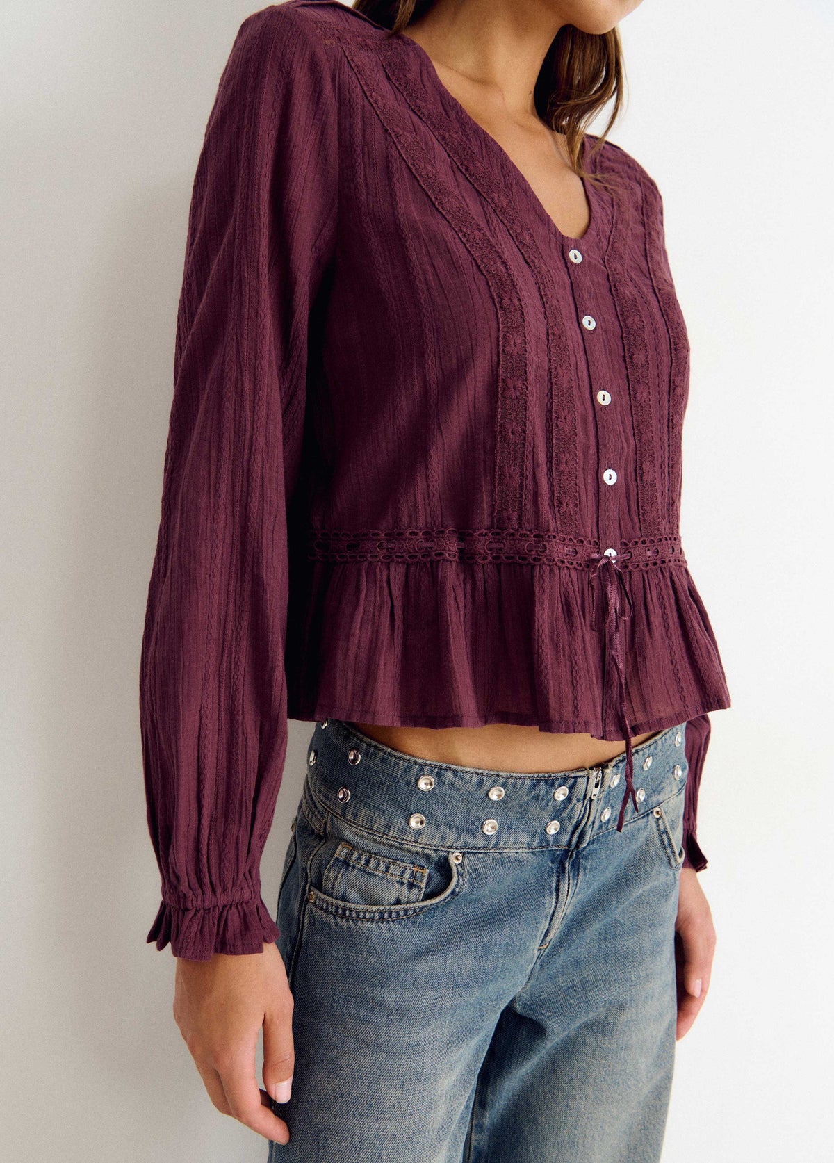 Blusa manga larga volantes