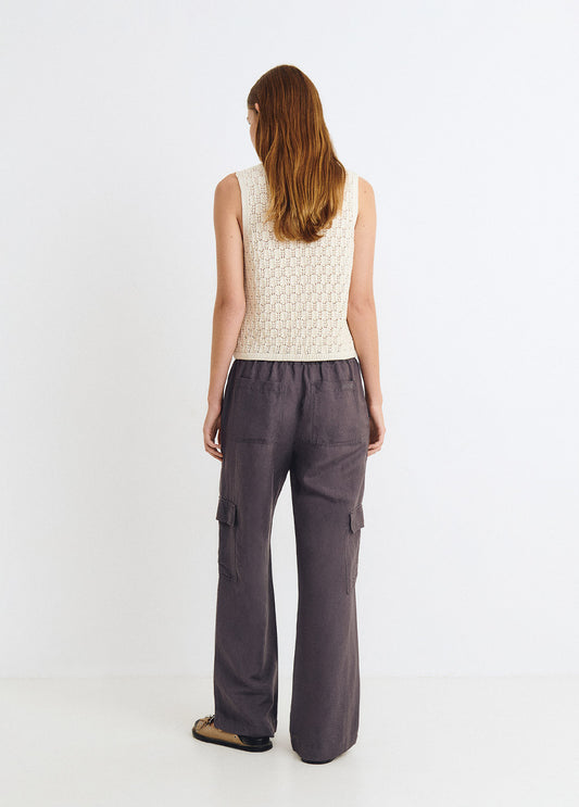 Pantalón bolsillos cargo lino