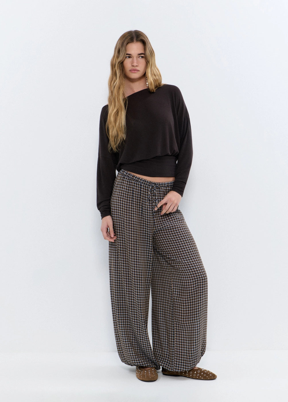 Pantalón bombacho de cuadros