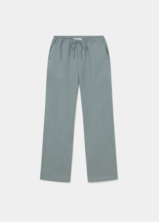 Pantalón fluido bolsillo parche