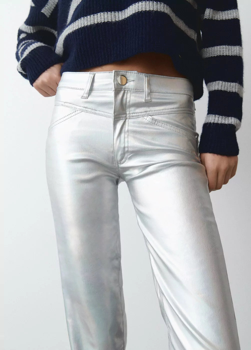 Pantalón metalizado