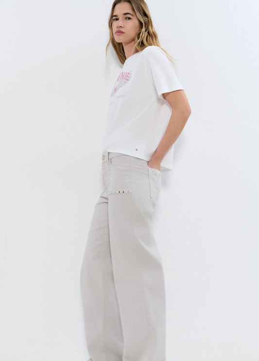 Pantalón recto tachas