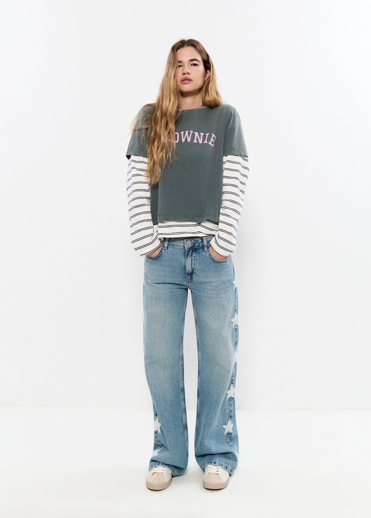 Jeans relaxed estrellas lateral