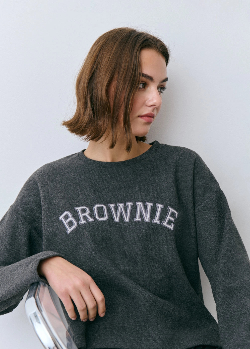 Sudadera bordado brownie