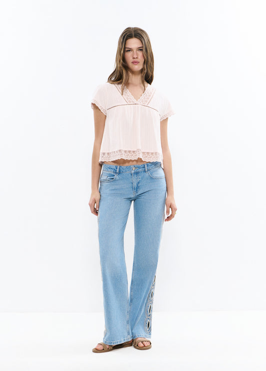 Blusa laces semitransparente