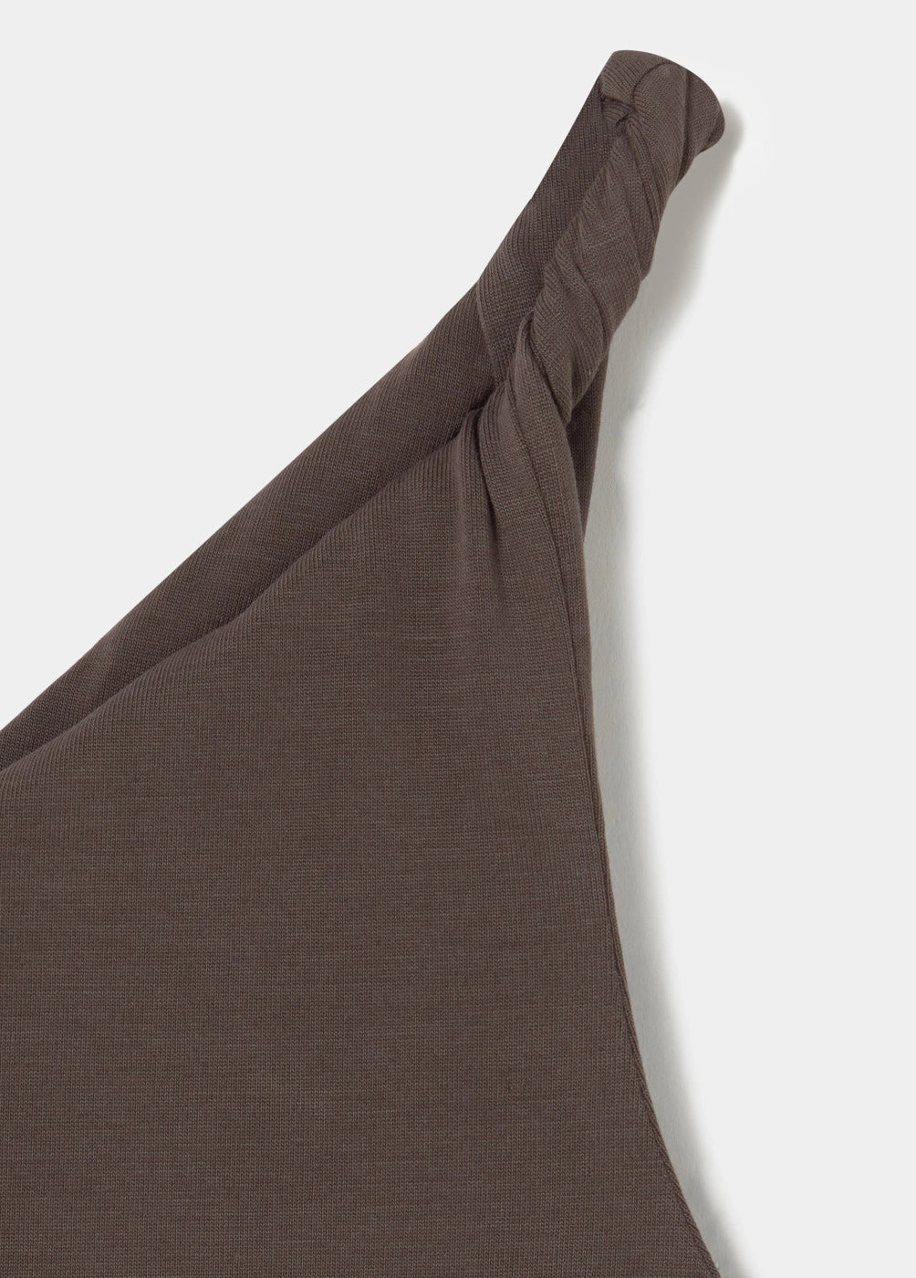 Vestido asimétrico halter