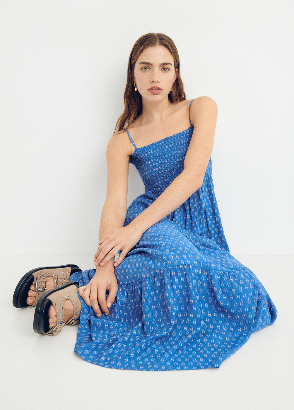 Vestido tirantes smock estampado