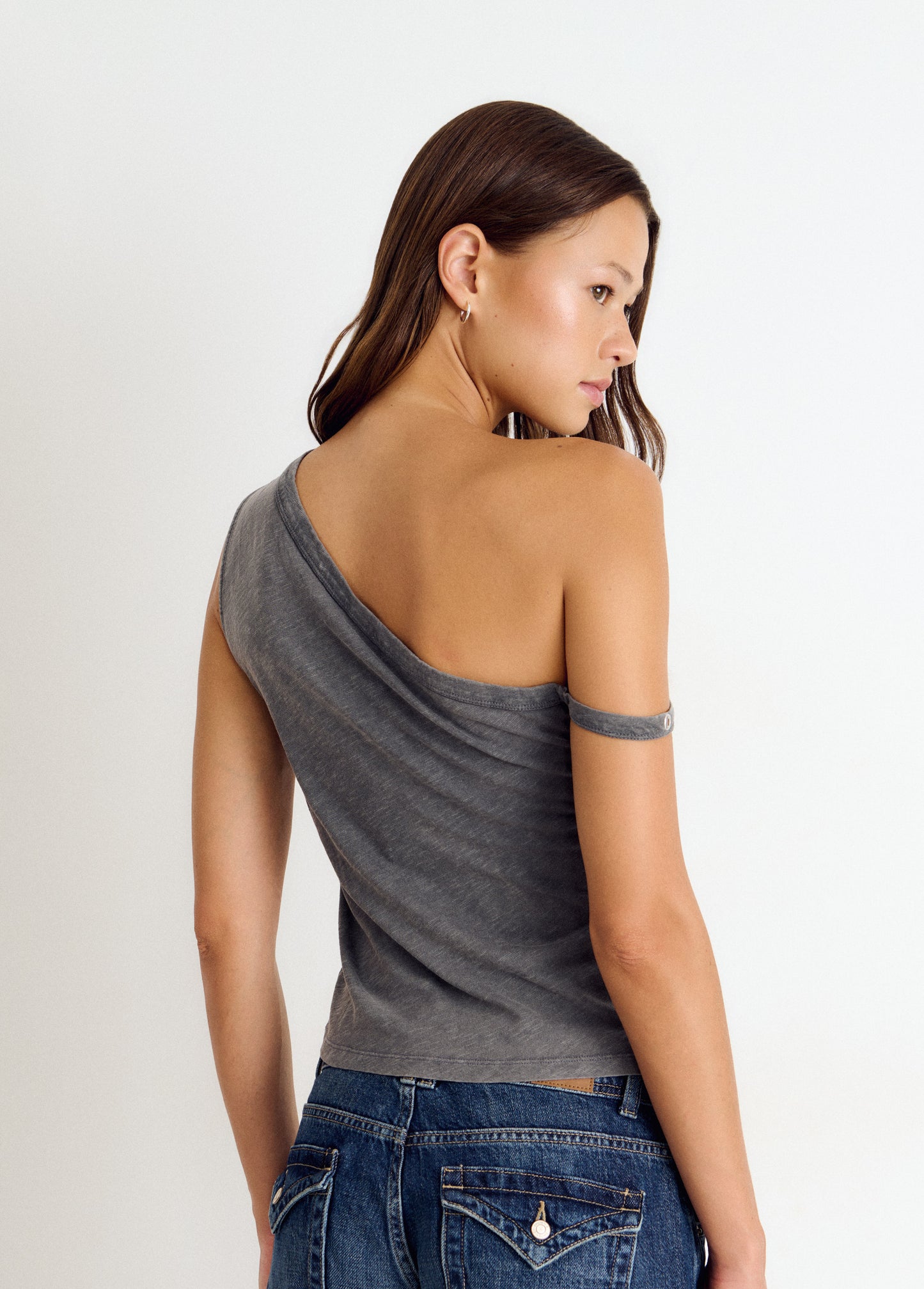 Camiseta asimetrica eyelets