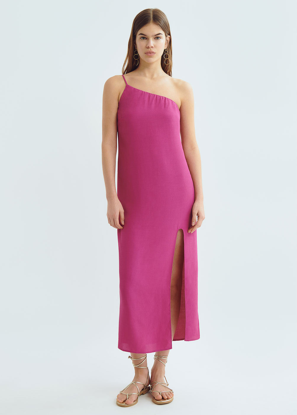 Vestido midi asimétrico liso
